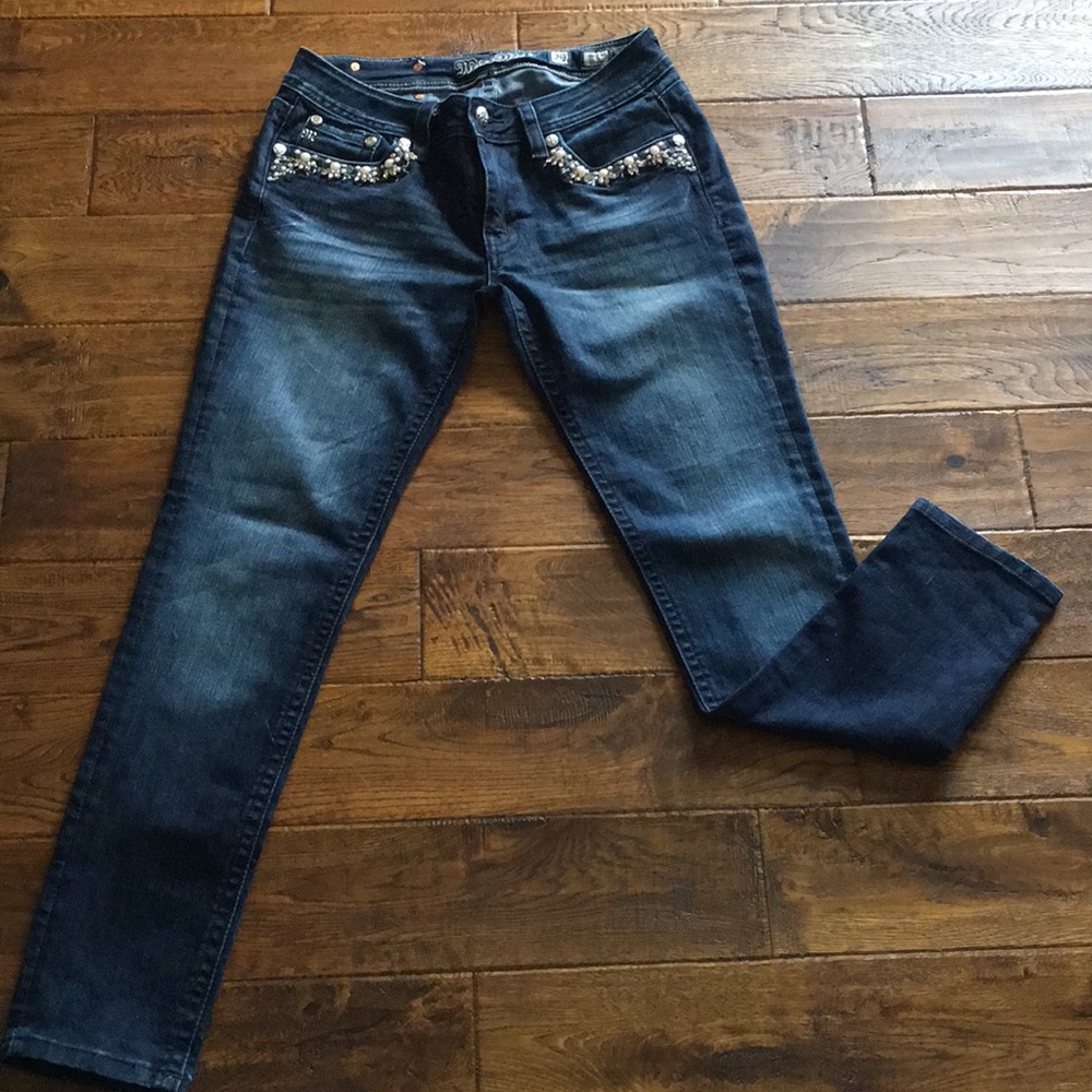 Miss Me mid rise skinny leg jeans size 29